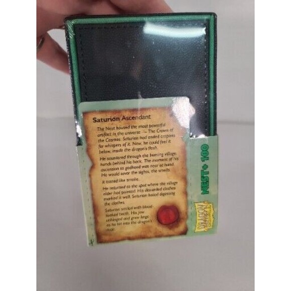 Factory Sealed  NEW NIB Dragon Shield ART40202 Nest 100+ -Black/Green Multicolor - Picture 4 of 7